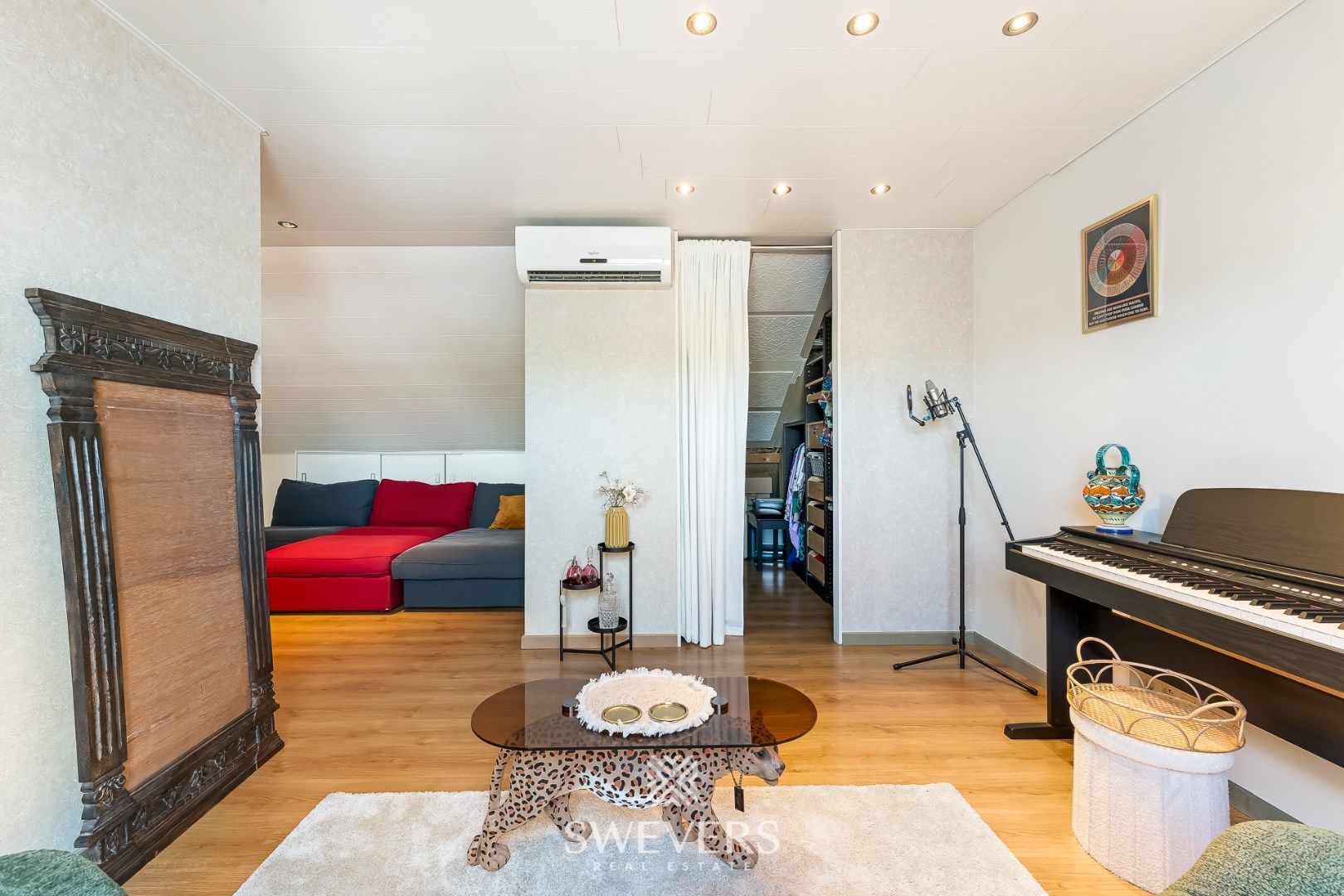 Zeer stijlvol, lichtrijk duplex appartement met 2 ruime slaapkamers op TOPlocatie in Hasselt foto 20
