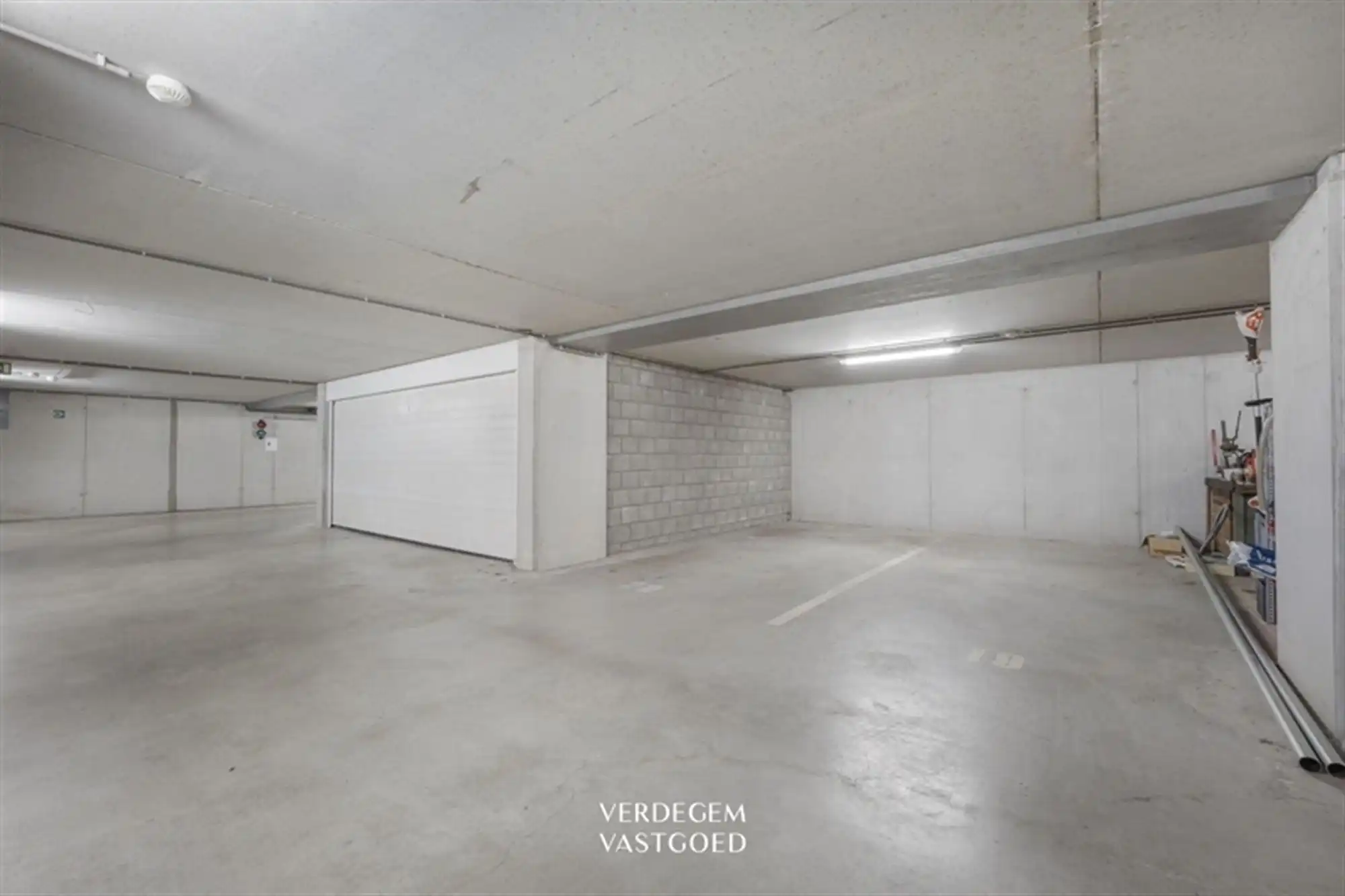 Comfortabel wonen met extra service: gelijkvloers assistentie-appartement met autostaanplaats foto 7