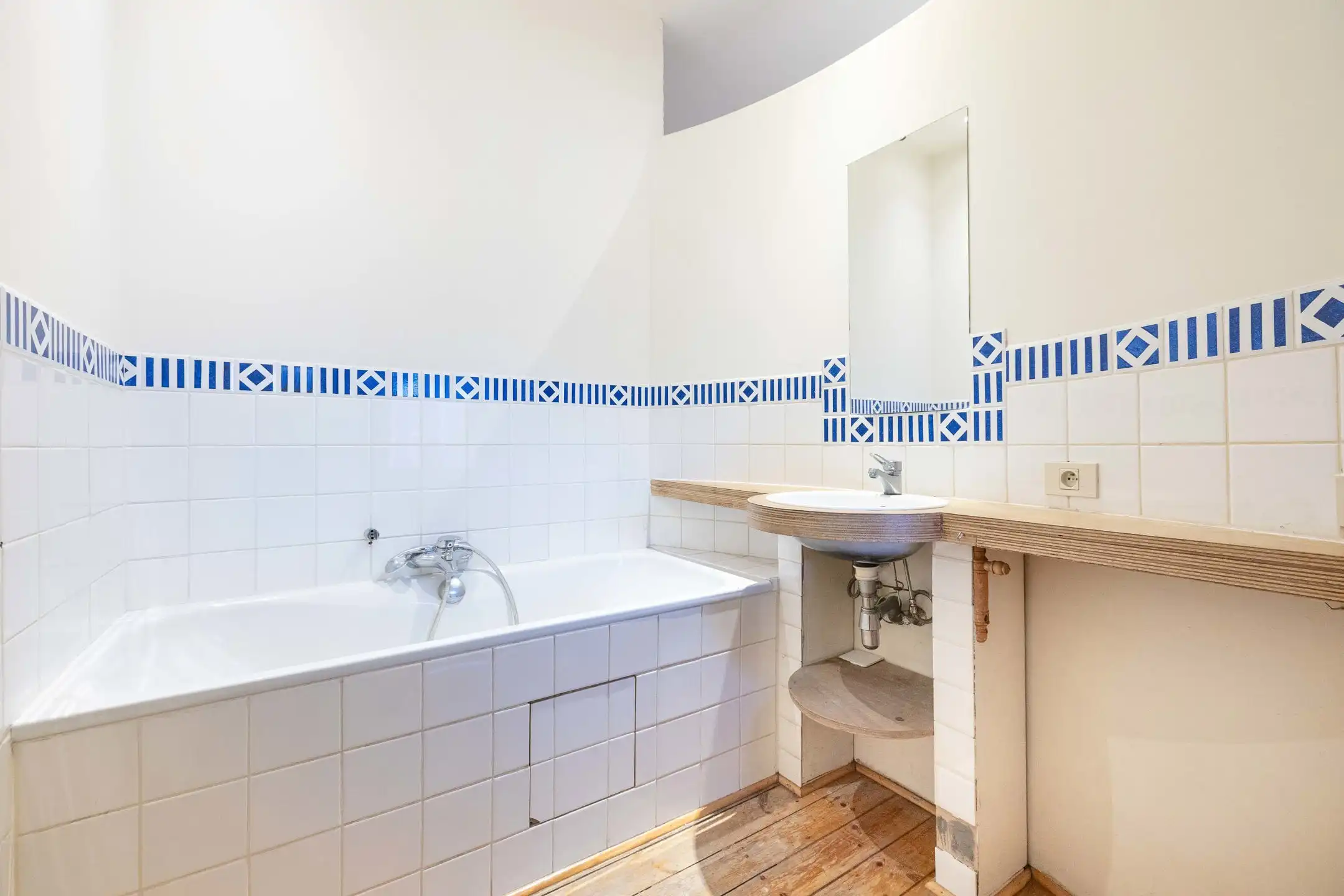 Te renoveren duplex in het groene hart van Bosvoorde foto 12