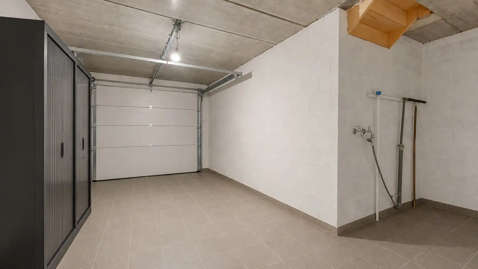 Halfopen woning met grote tuin en garage te Moerkerke-Damme foto 15
