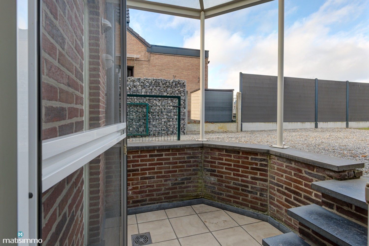 INSTAPKLAAR APPARTEMENT MET 2 SLAAPKAMERS, TUIN EN GARAGE IN SCHOONBEEK foto 18