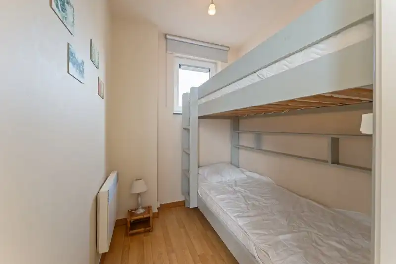 RECENT  EN CENTRAAL GELEGEN PENTHOUSE APPARTEMENT  MET  2 SLAAPKAMERS TE KOOP foto 9