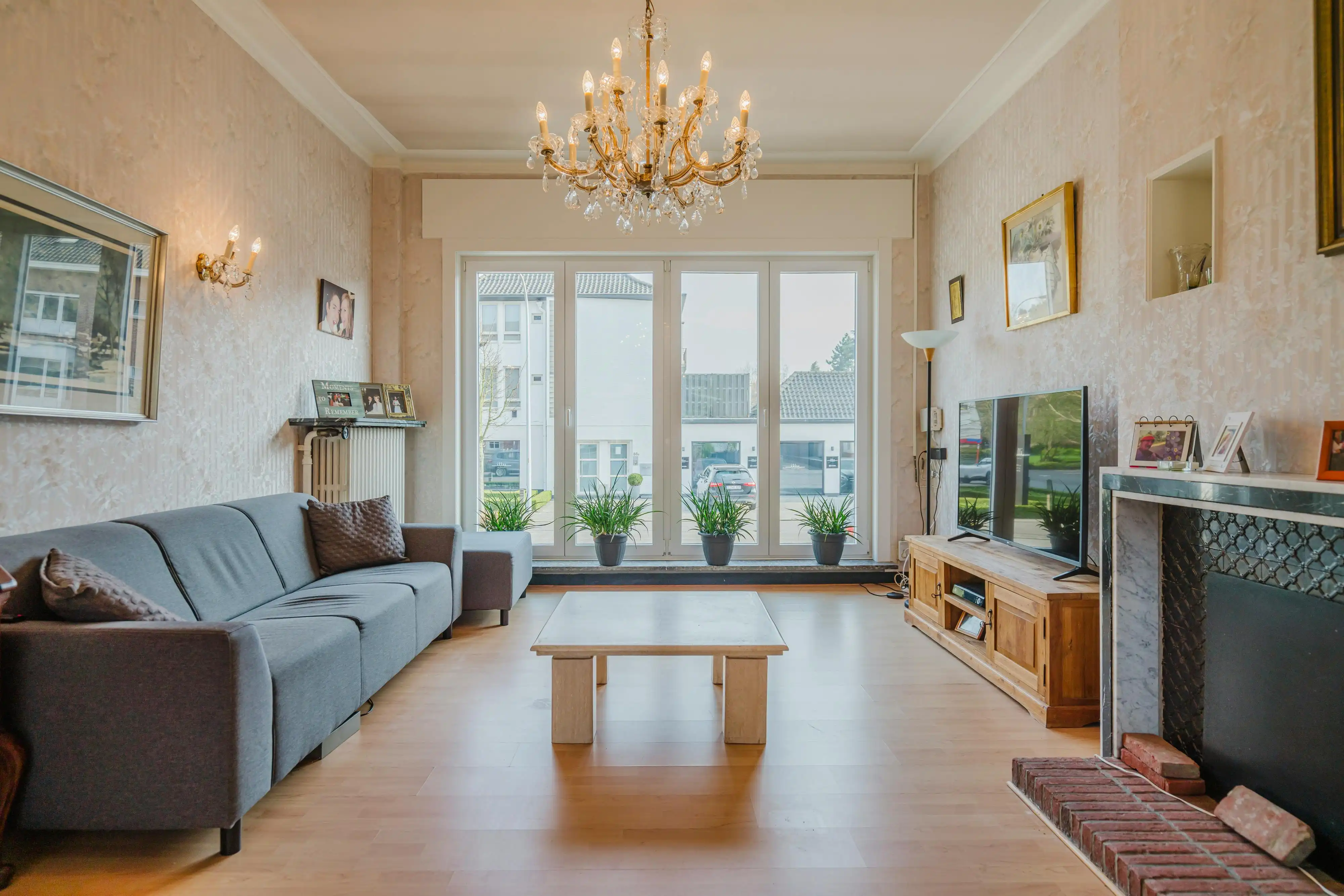 Huis met 4 slaapkamers in de Sint-Elisabethwijk te Kortrijk foto 3