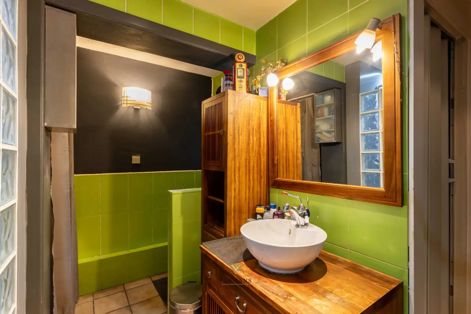 Fermette woning met oprit, dubbele garage en prachtige tuin foto 20