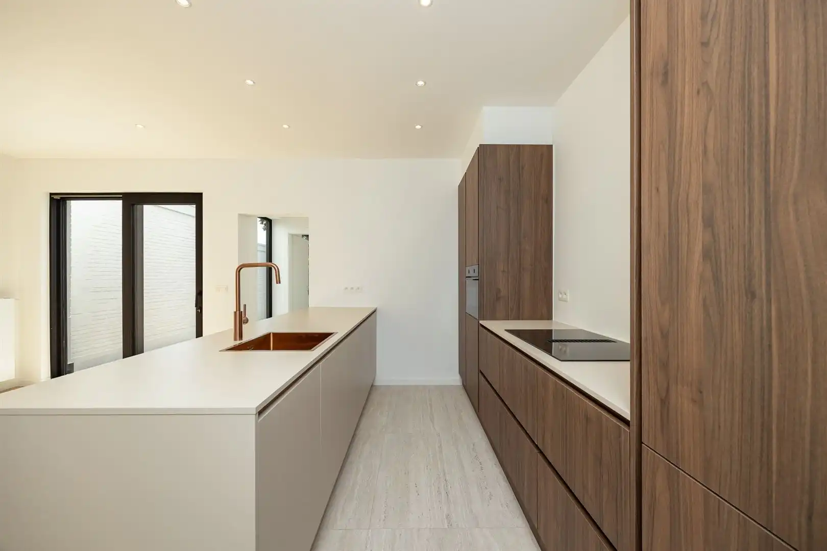 Top-gerenoveerd gelijkvloers appartement in Ekeren-Donk foto 6