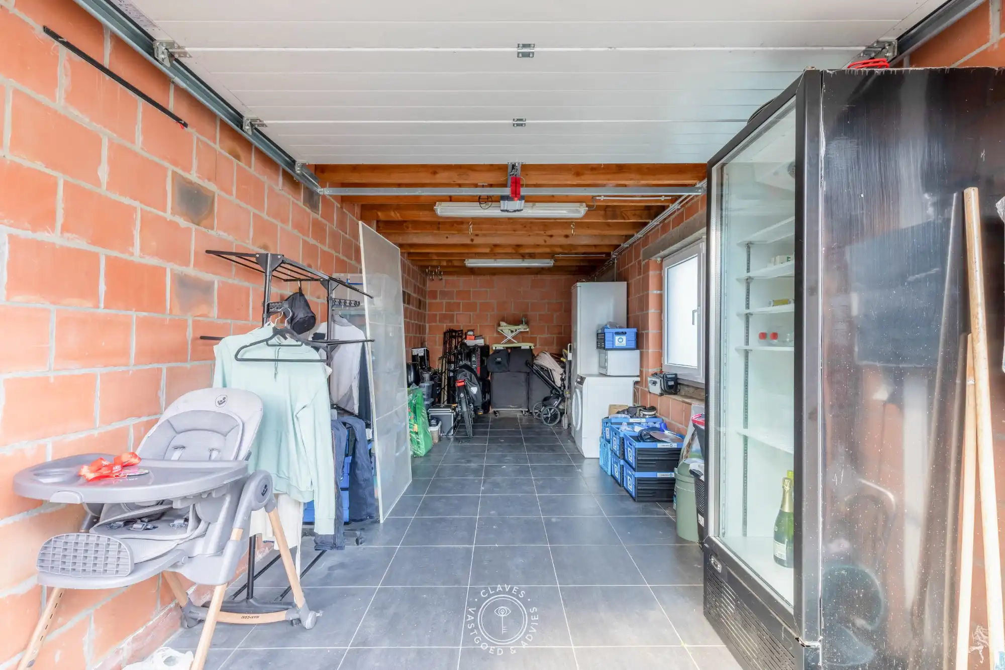 Vernieuwde halfopen bebouwing met 3 slaapkamers en prachtige tuin foto 23