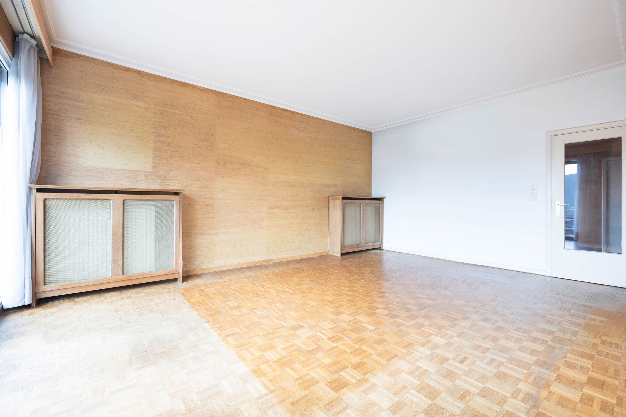 2 slaapkamerappartement + verplichte garage foto 5