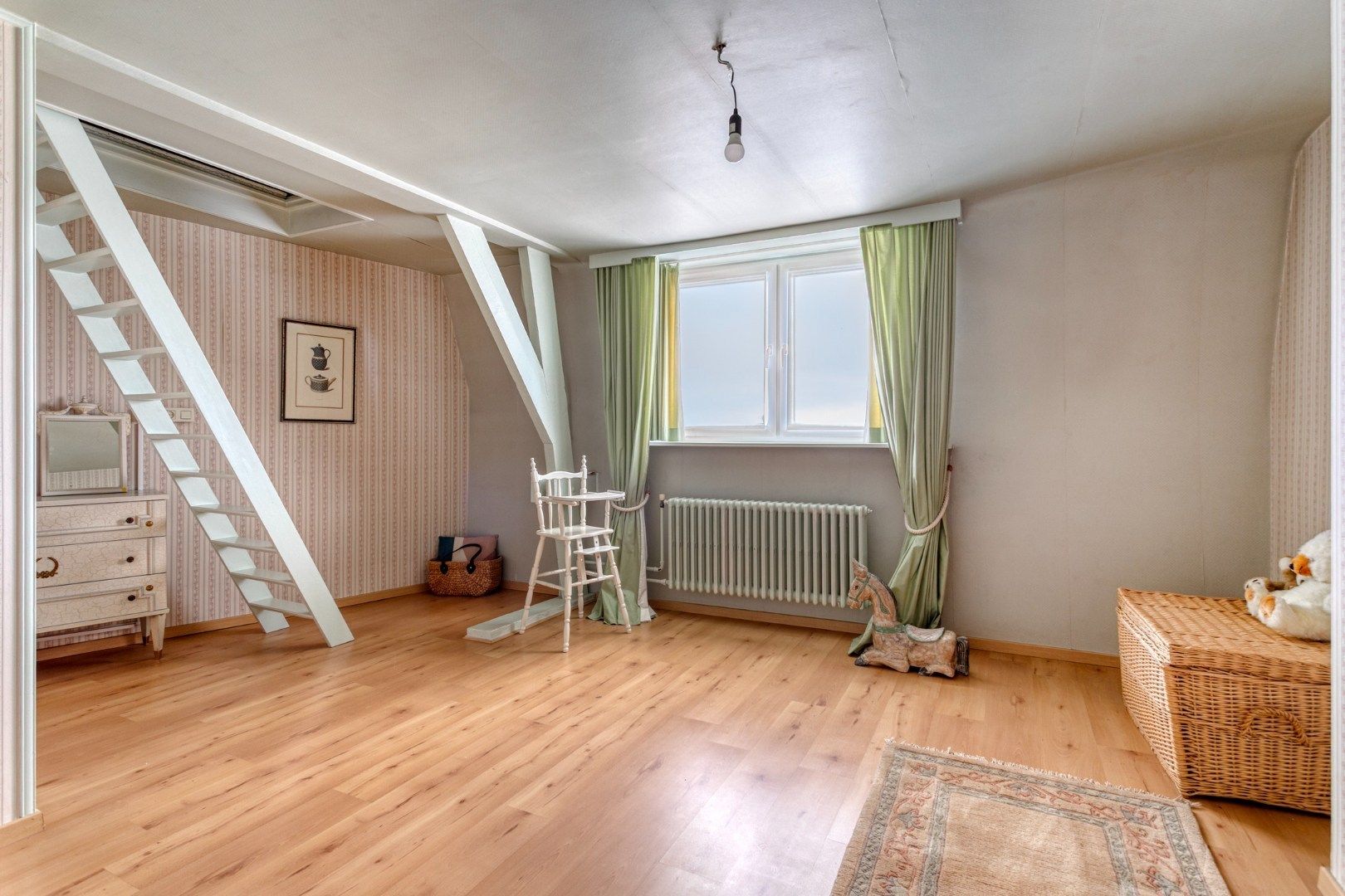 Statige woning in de Roterijstraat te Kortrijk met 223m² bew. Opp. foto 17