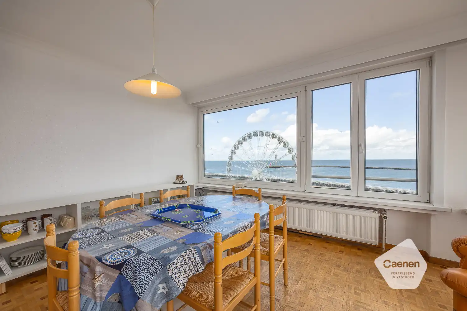 Twee slaapkamer appartement met prachtig zicht! foto 6