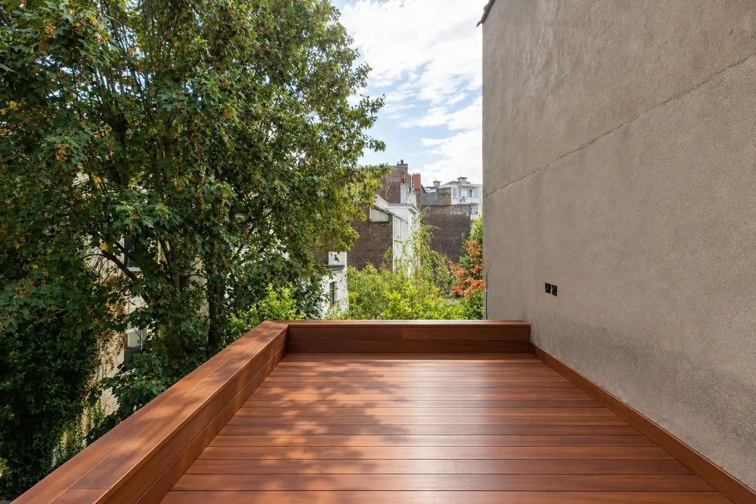 Gerenoveerd duplex-appartement met 2-kamers en zonnig terras foto 12