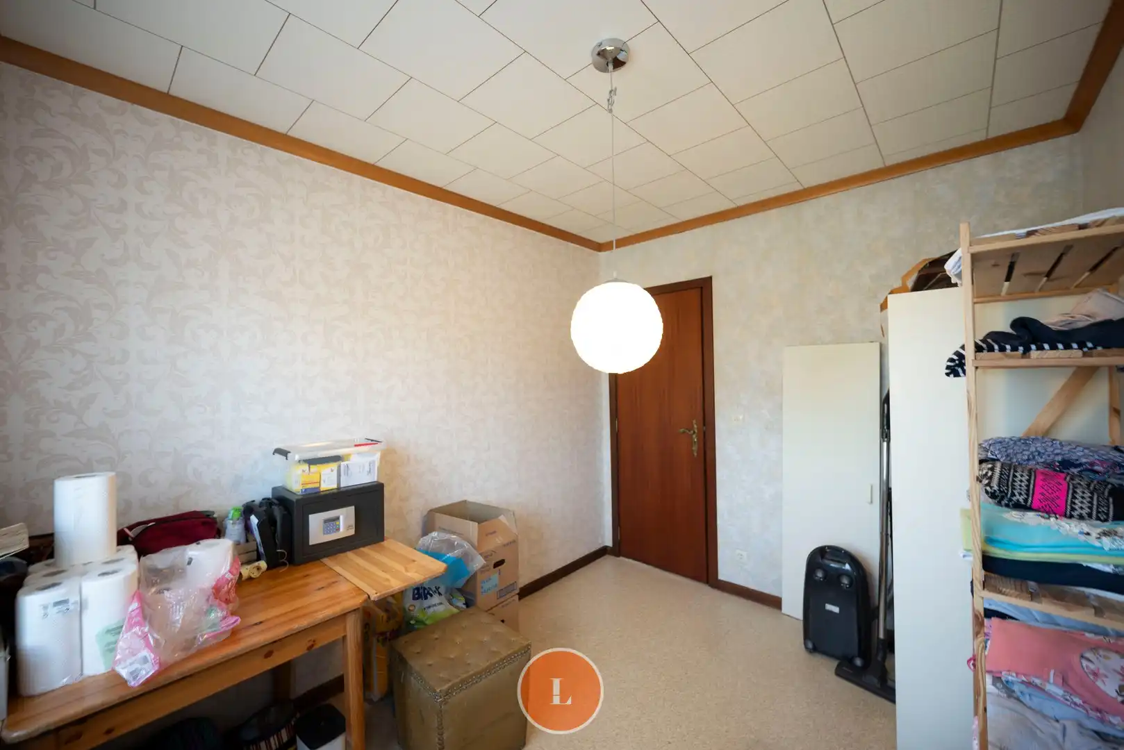 Te moderniseren bungalow met garage in rustige omgeving foto 15