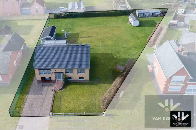 Ruime en energiezuinige gezinswoning in rustige omgeving grenzend aan natuurgebied De Platwijers! foto 2