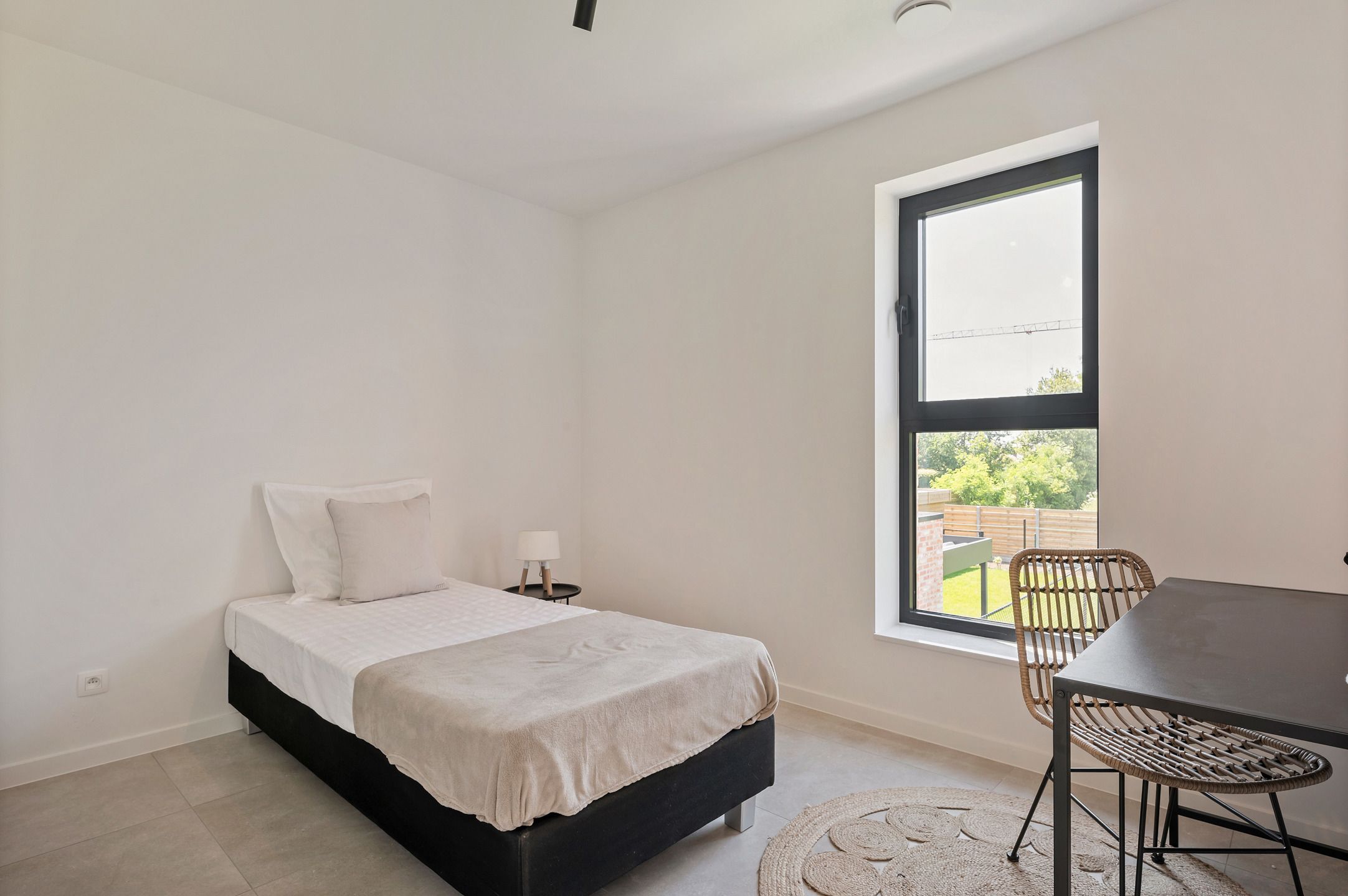 Woningen met 3 slpk, parking, bijgebouw en west tuin foto 14