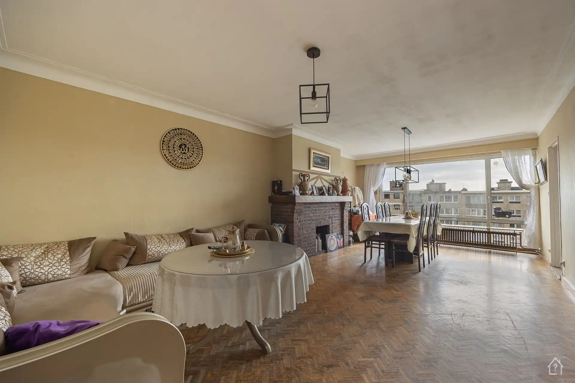 2 slaapkamer appartement met terras foto 7