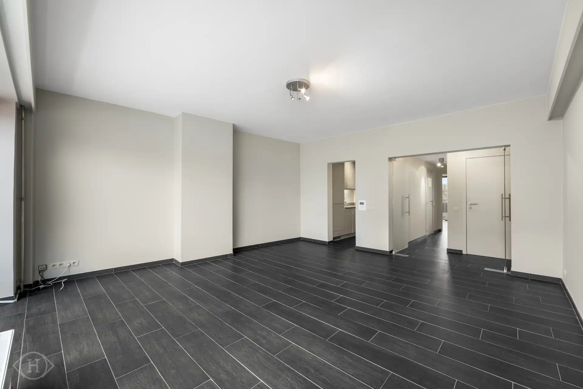 2-slaapkamerappartement met 2 terrassen op gunstige locatie foto 3