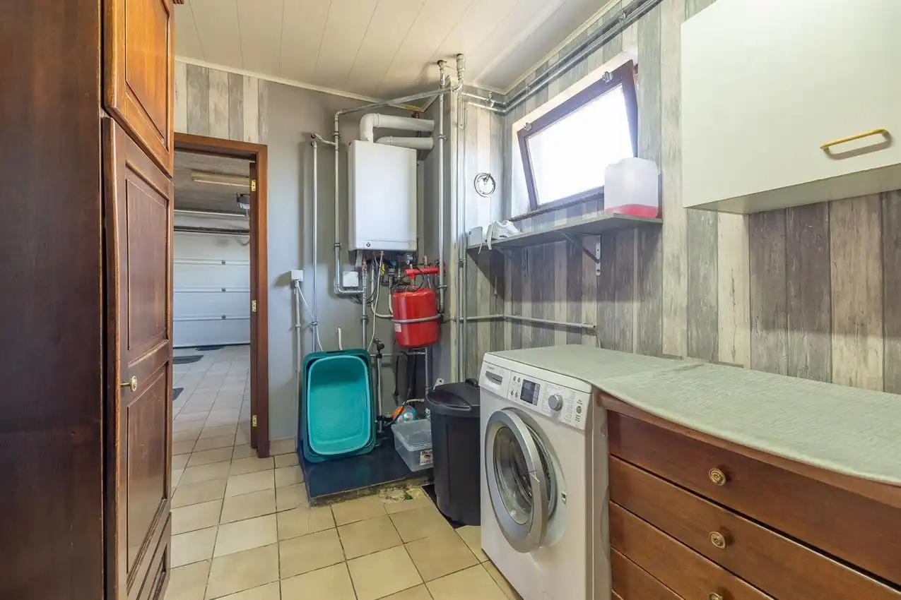 Verzorgde landelijke woning met 3slk op boogscheut E314 foto 27