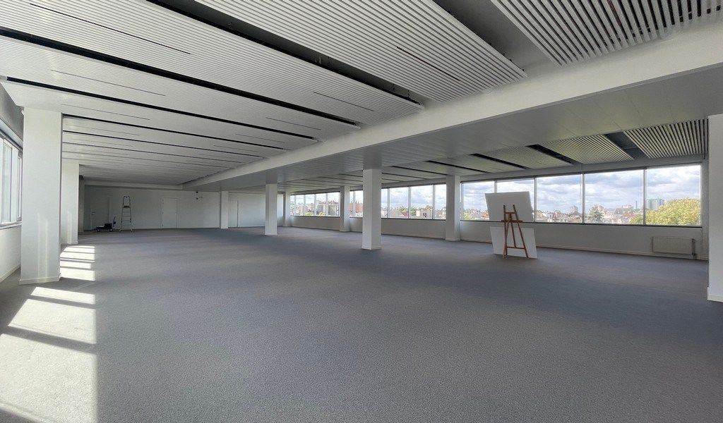 Hoogwaardige kantoren te huur op topfloor in Compass Antwerpen foto 9