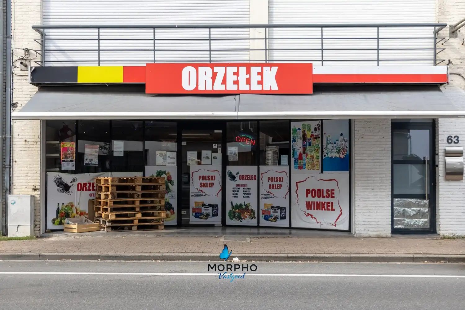 Te koop in Torhout : 364 m² vol mogelijkheden: handel, wonen of investeren foto 6