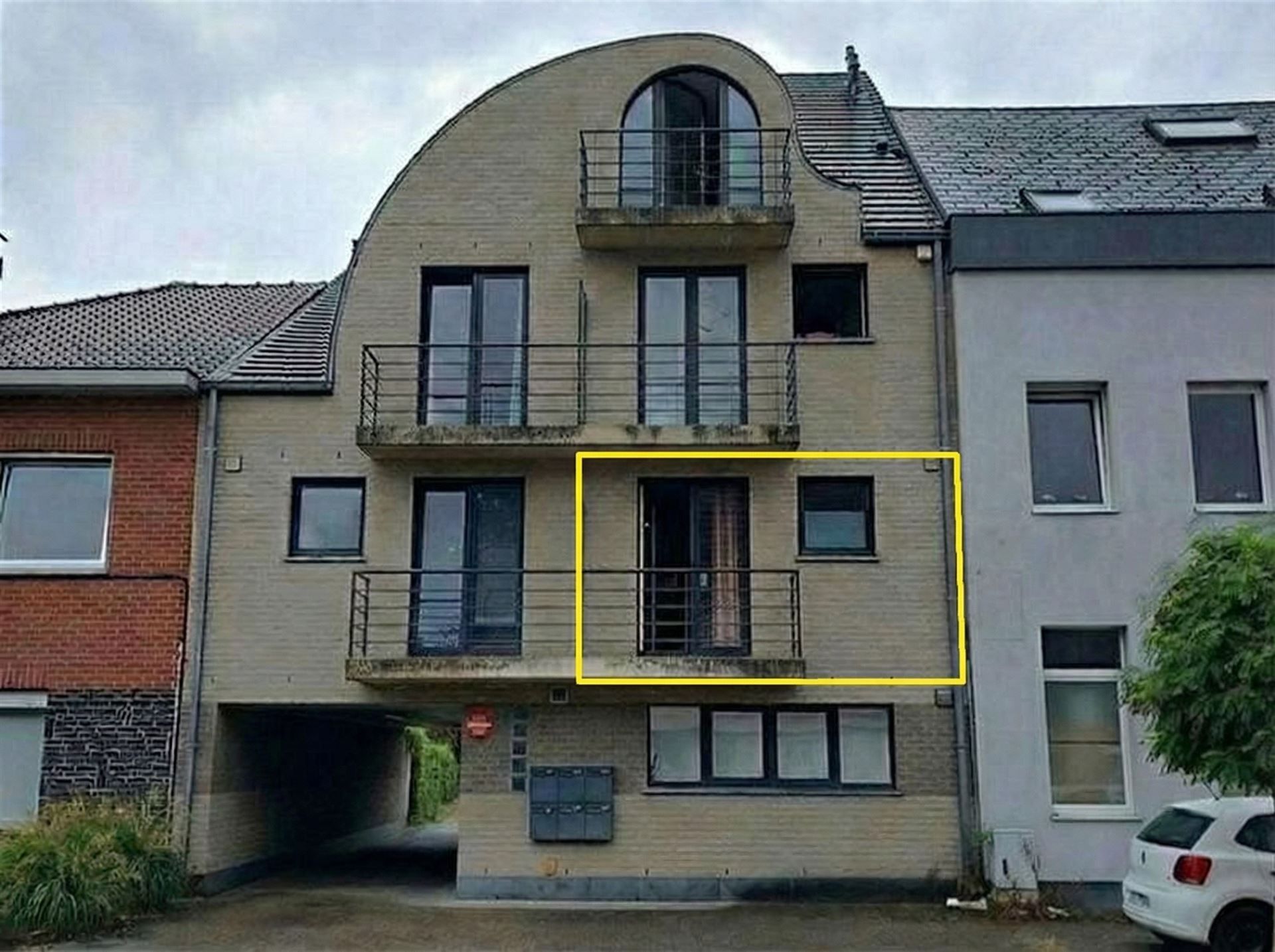 Appartement foto {{pictureIndex}}