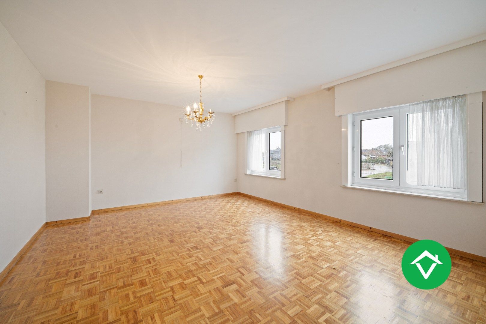 Instapklare woning met 4 slaapkamers en garage te Ichtegem  foto 13