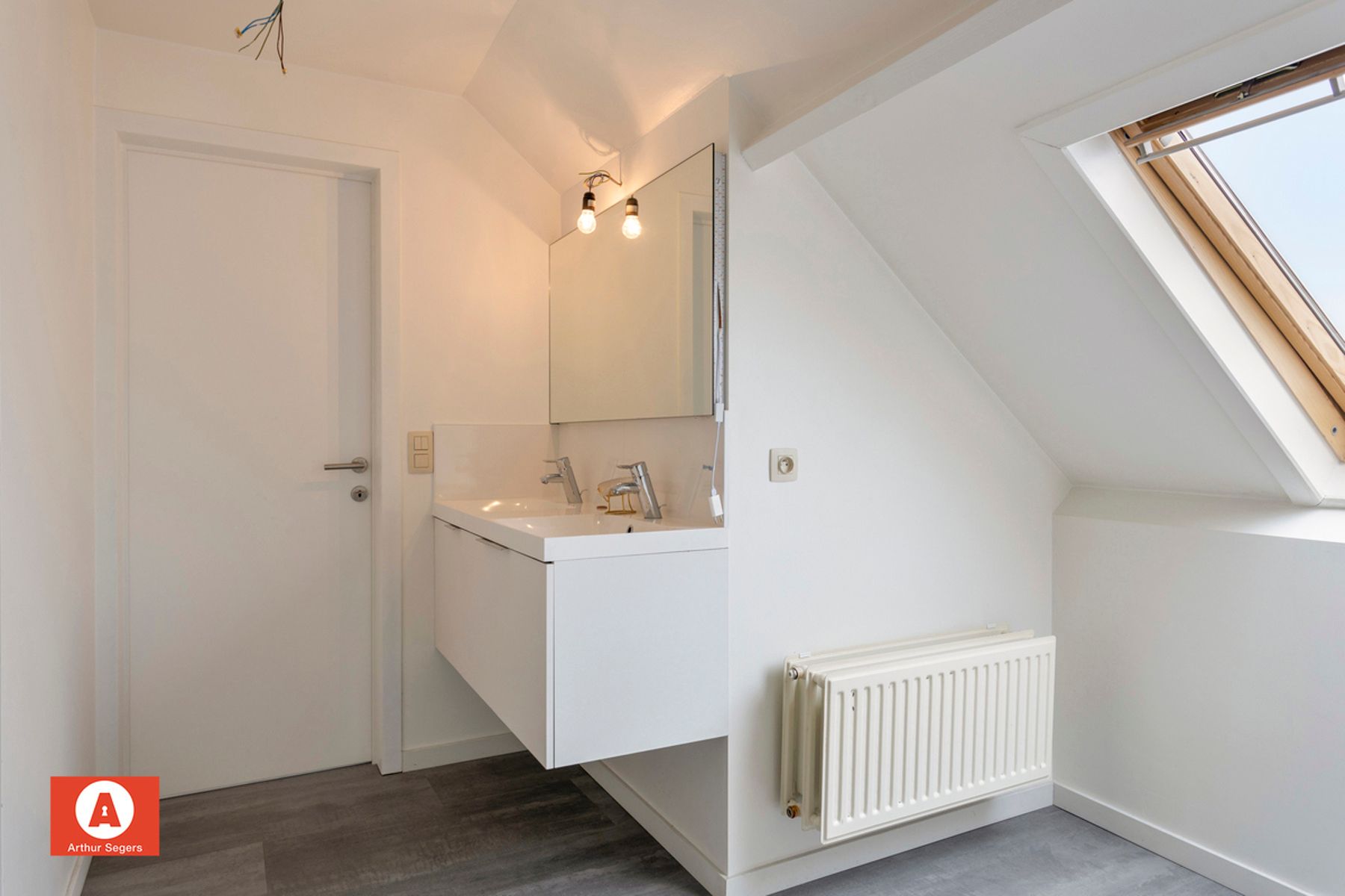 Gerenoveerde gezinswoning met 3 slaapkamers nabij de Schelde foto 23
