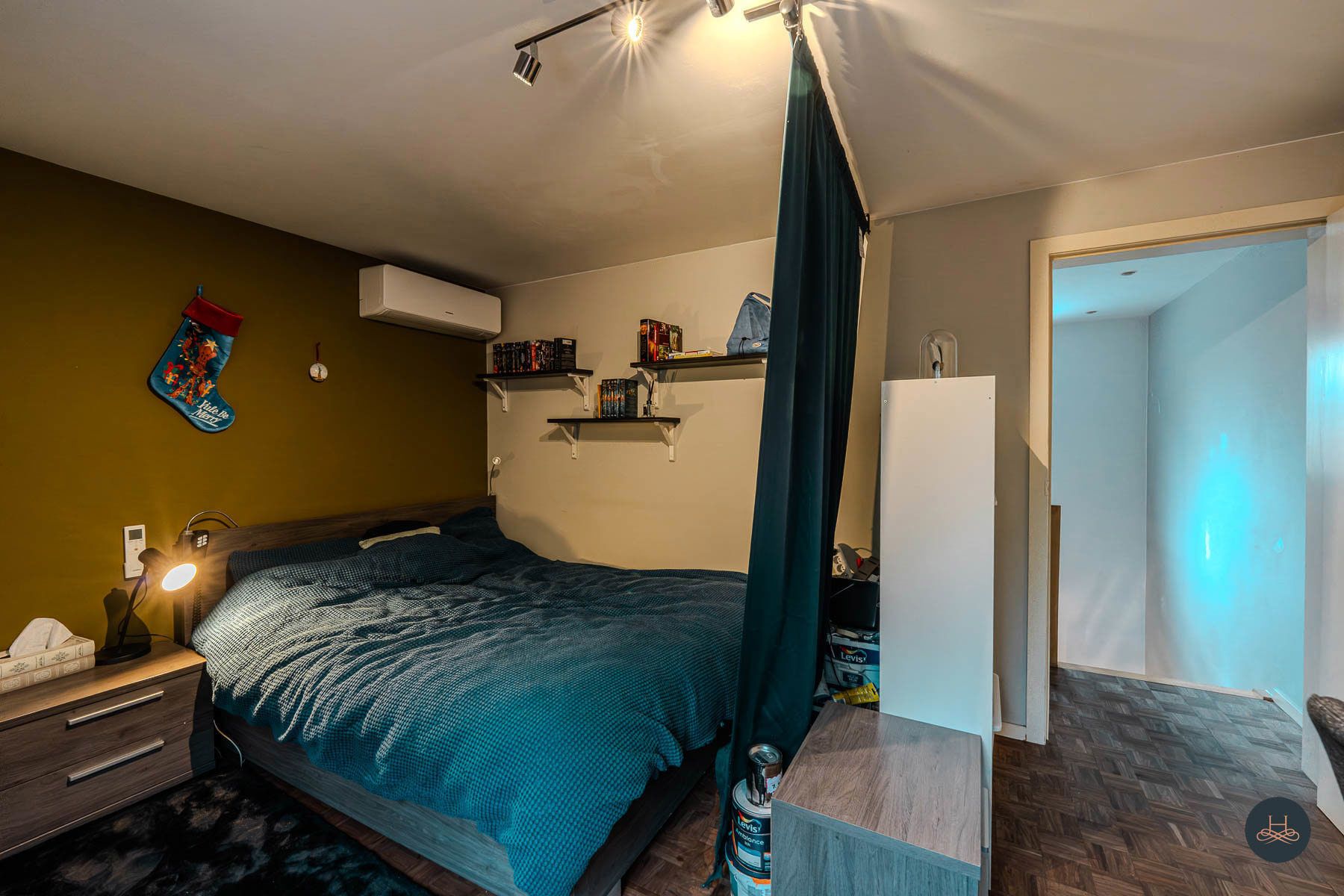 Instapklare halfopen bebouwing op einde doodlopende straat foto 18