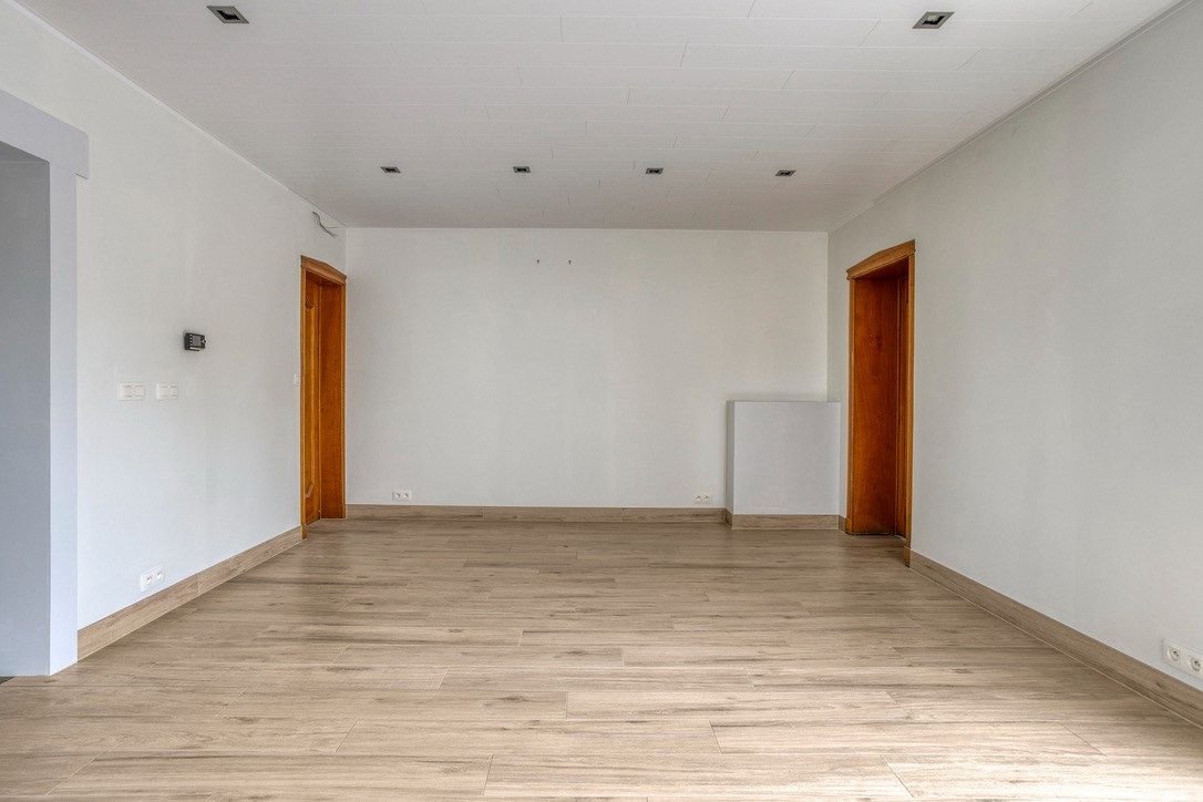 Halfopen bebouwing met werkplaats en loods te koop te Vichte. foto 11