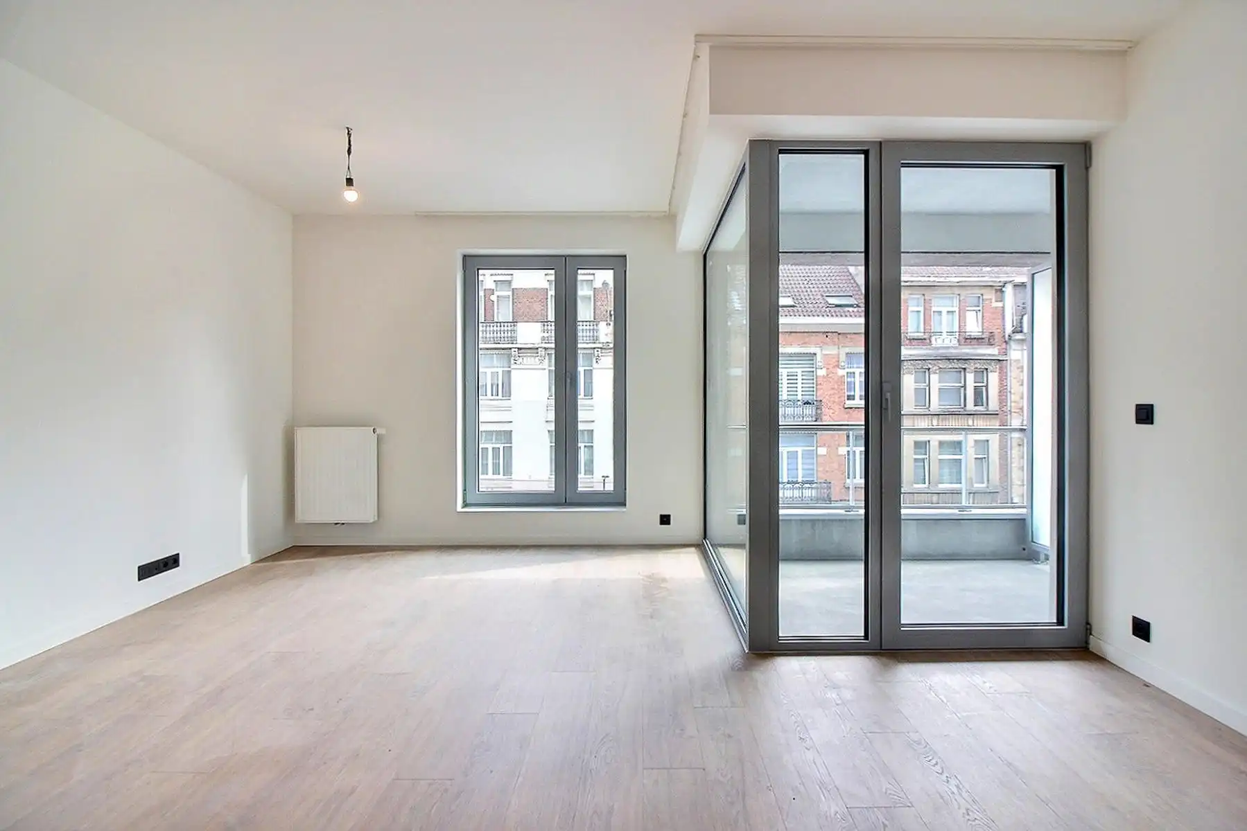 Nieuwbouw appartement met twee kamers foto 2