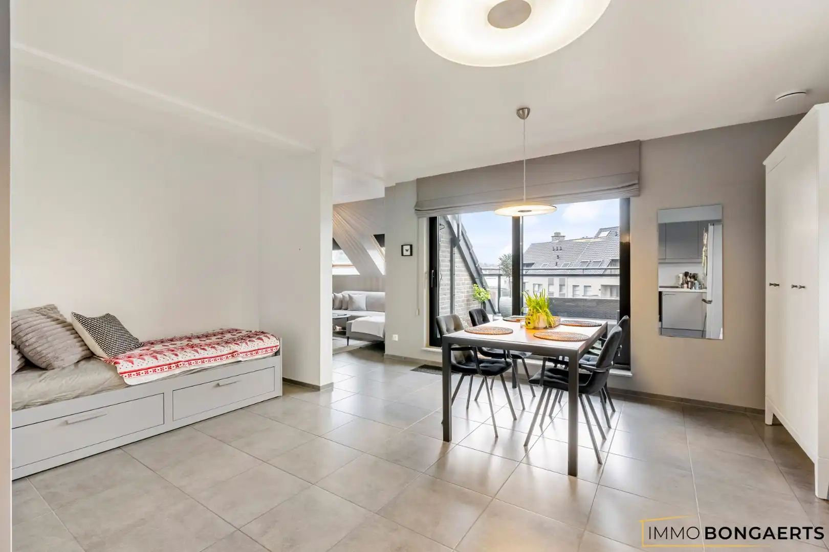 Modern appartement in As foto 9