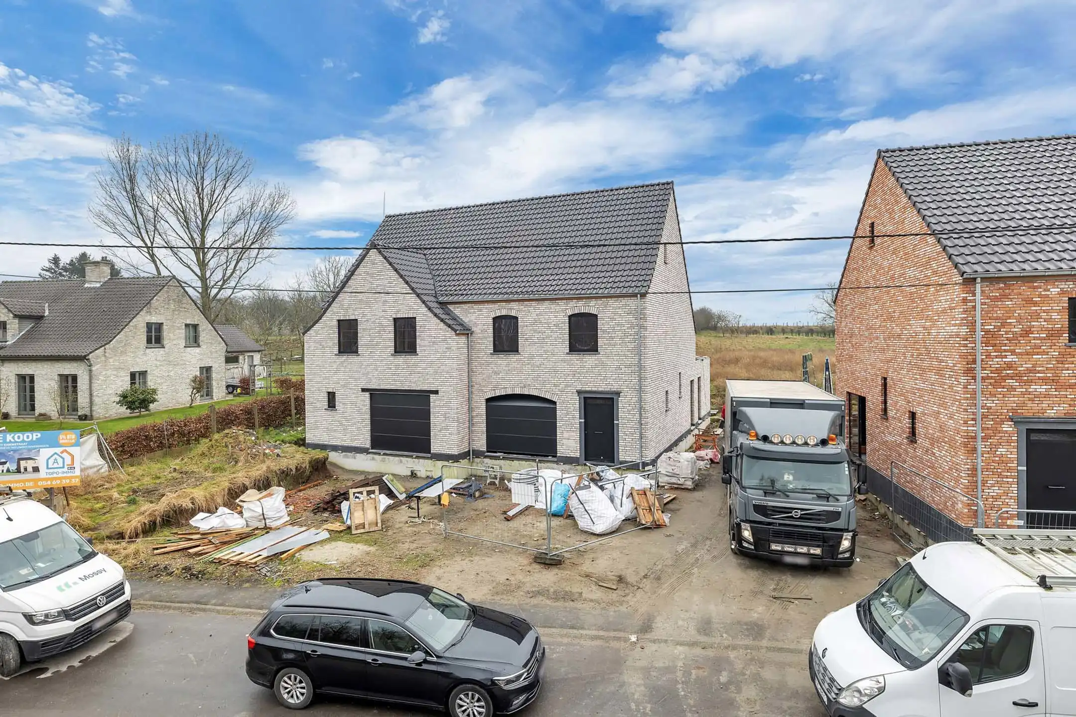 Halfopen bebouwing op een groot perceel in Denderhoutem foto 5