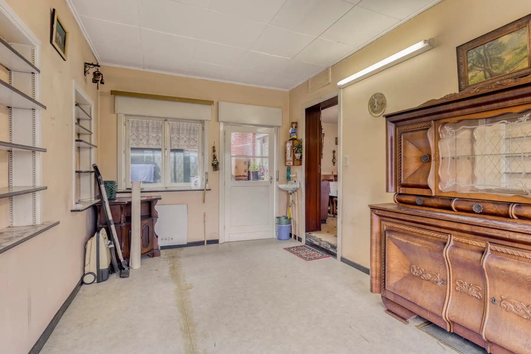 Te renoveren HOB met 3 slpk, garage en veel potentieel foto 11