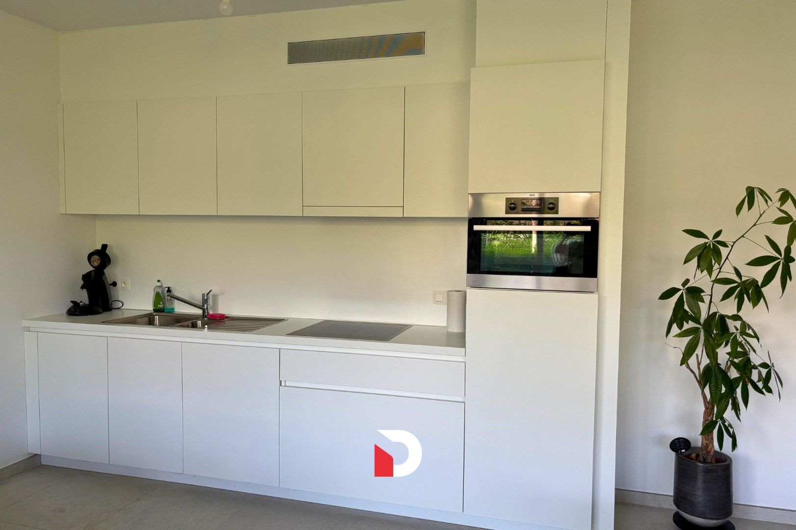 Modern gelijkvloers appartement met 1 slaapkamer en garagebox foto 4