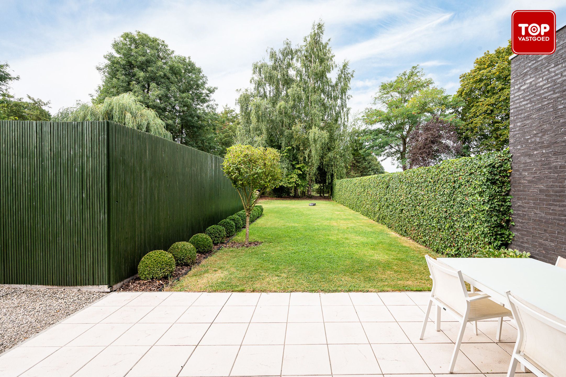 Ruime woning met 4 slaapkamers en fantastische tuin in Drongen foto 24