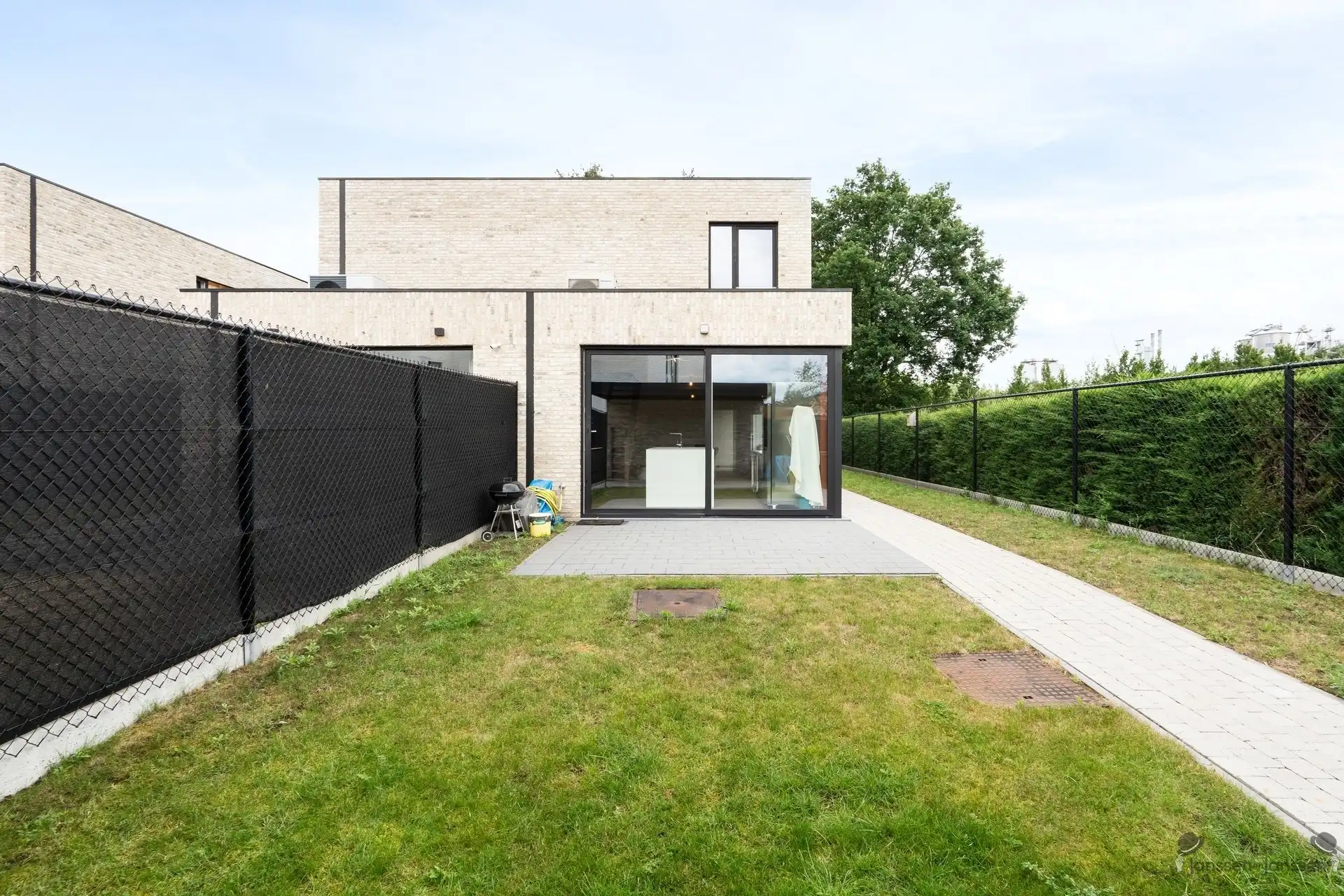 Woning met 3 slaapkamers op rustige locatie foto 15