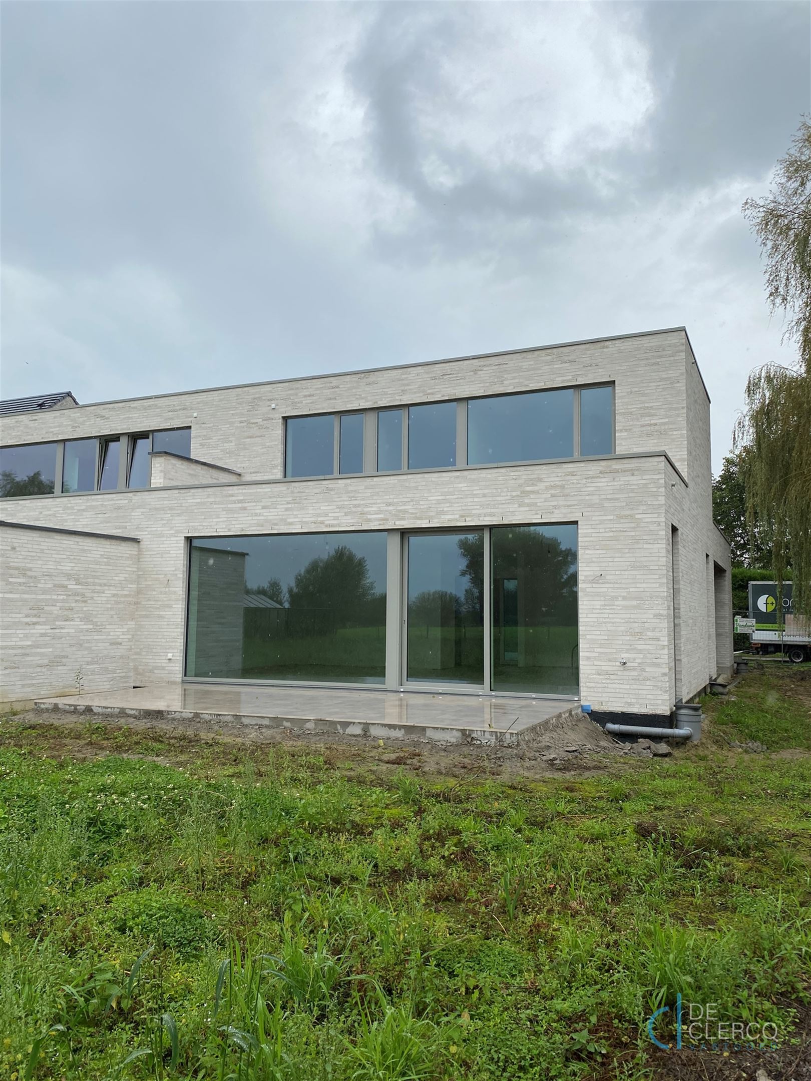 Halfopen woning te huur met zicht op groen, Lochristi!  foto 17