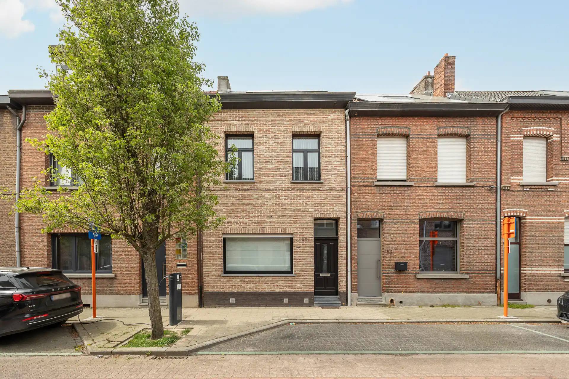 Perfect onderhouden woning: 3 slaapkamers, garage & ZW-tuin. foto 2