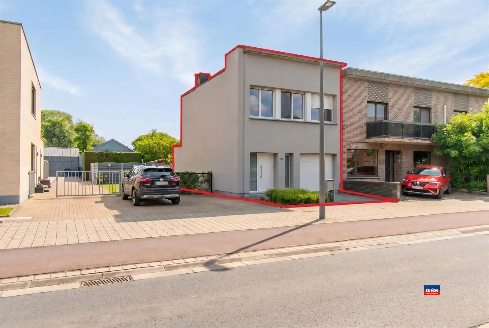 Bel-étage met 2 slaapkamers, garage, tuin en zonnepanelen. EPC B foto 12