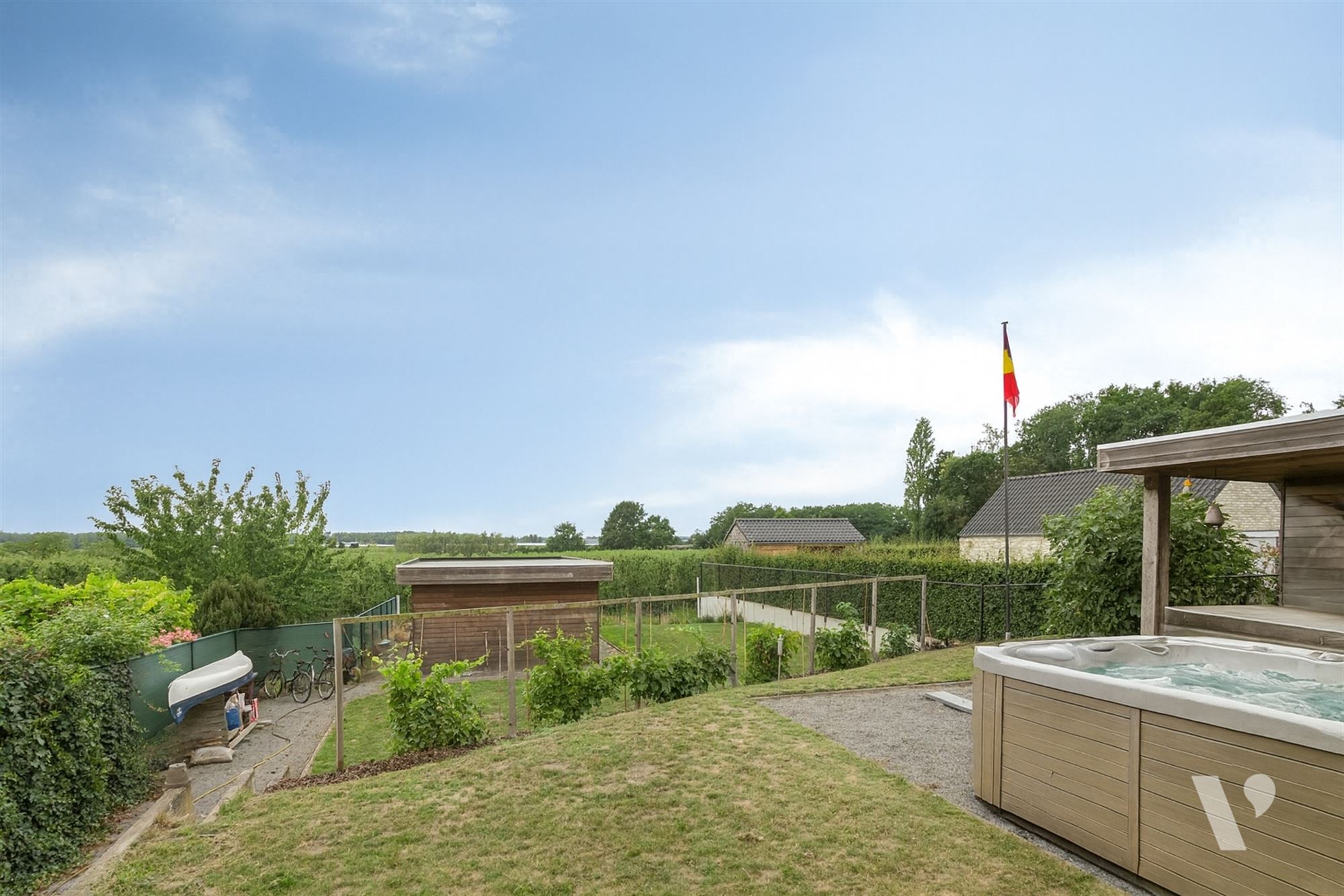 Energiezuinige woning met welness en uitzicht op boomgaard foto 4