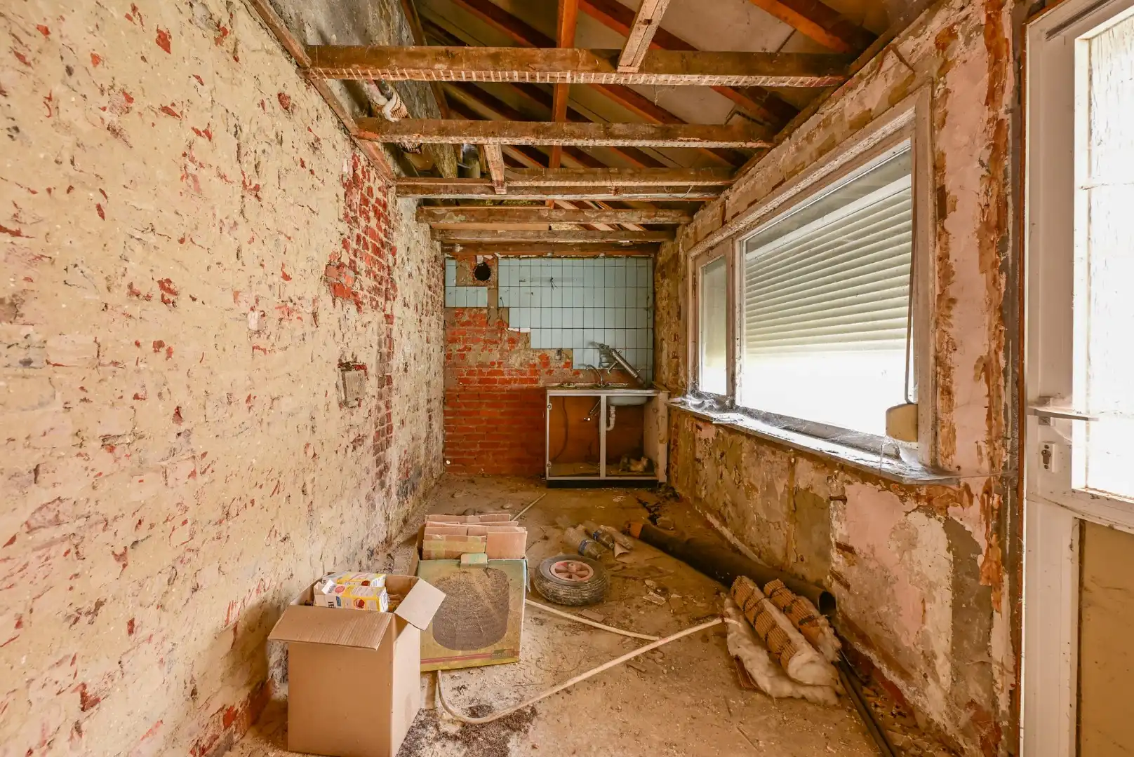 Te renoveren halfopen bebouwing op 1100m2 te Zwevezele foto 20