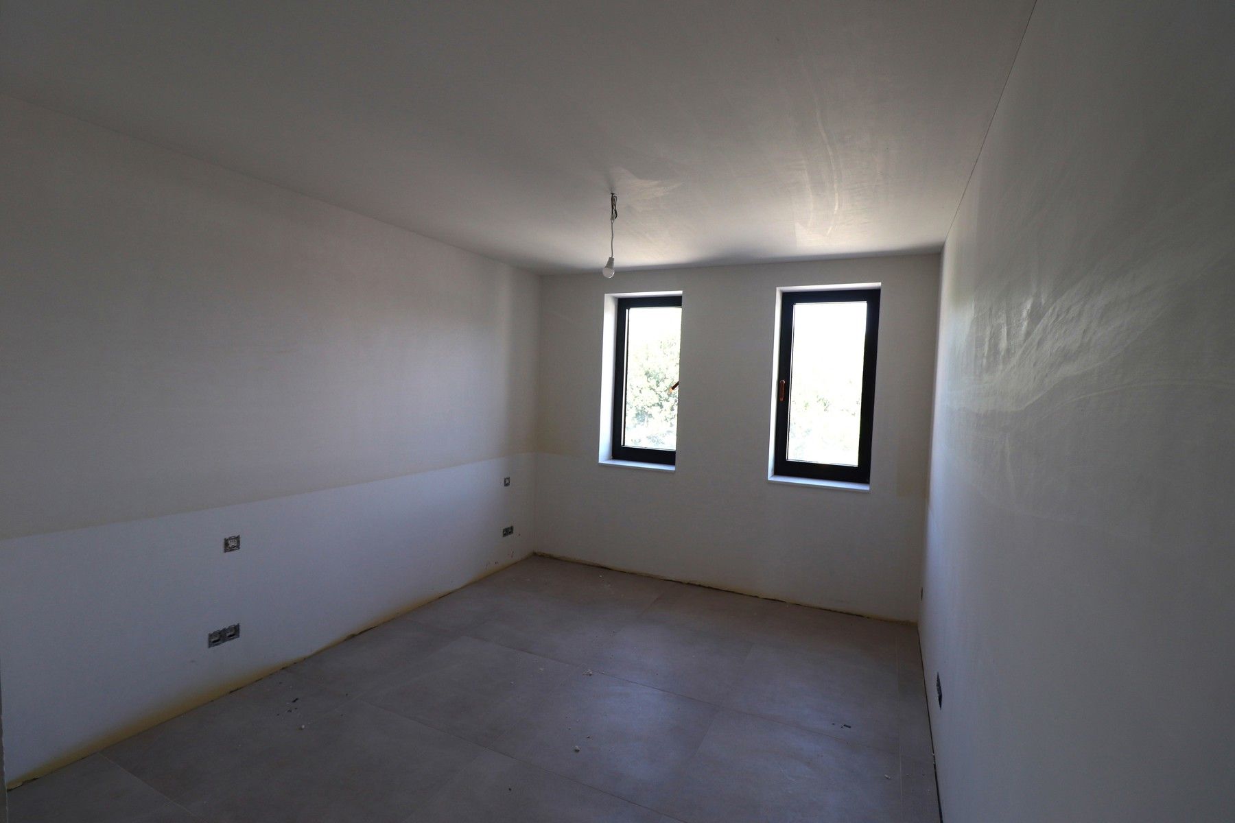 Nieuwbouw appartement op de 2de verdieping van 95,50m² met 2 slaapkamers en terras. foto 13