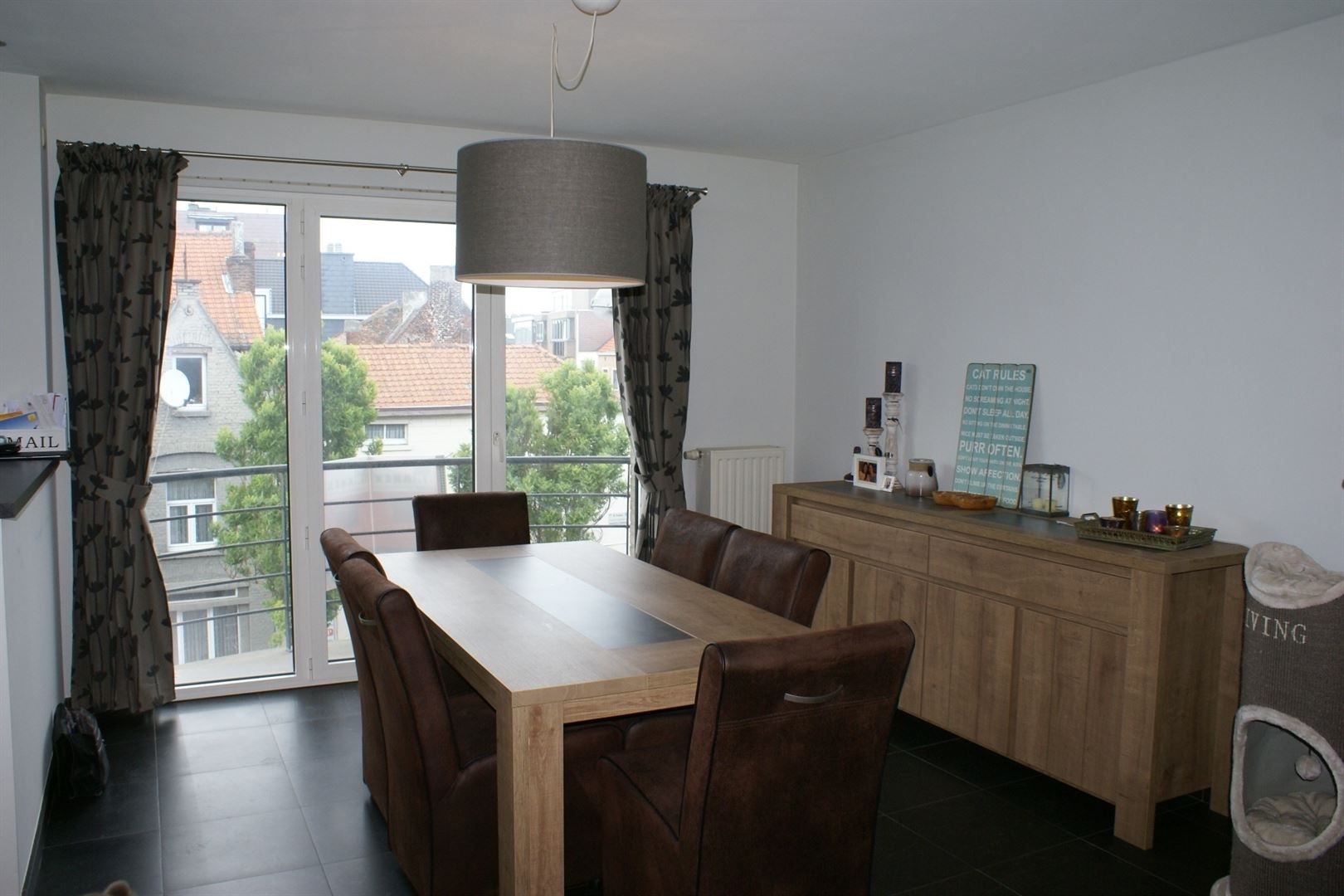 Mooi appartement met 2 slpk's in centrum Sint-Truiden, vlakbij station. foto 4
