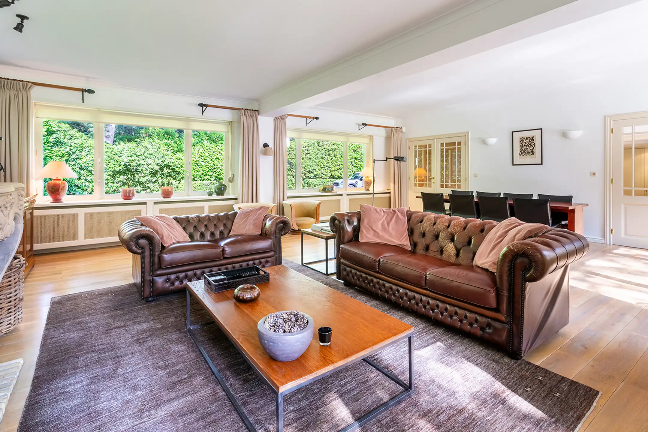 Charmante klasse-villa met rieten dak in bosrijke omgeving foto 8