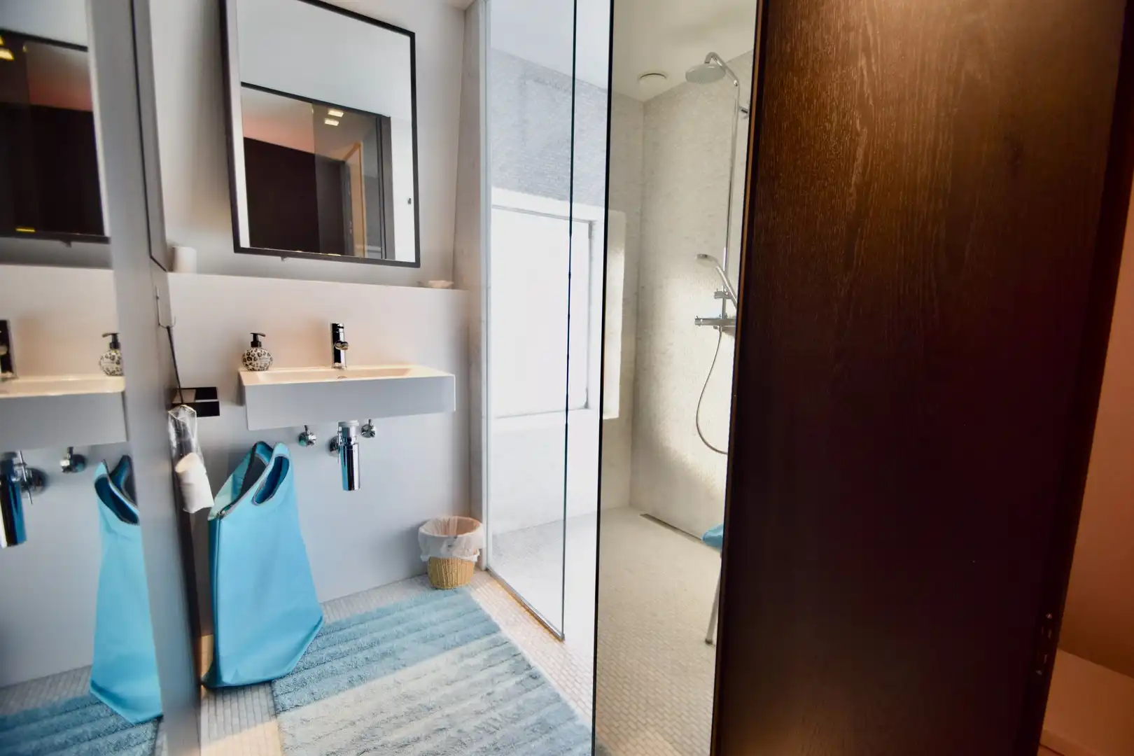 Prachtige karaktervolle villa in hartje Zoute, op enkele stappen van het Dominicanenkerkje en het strand te huur. foto 20