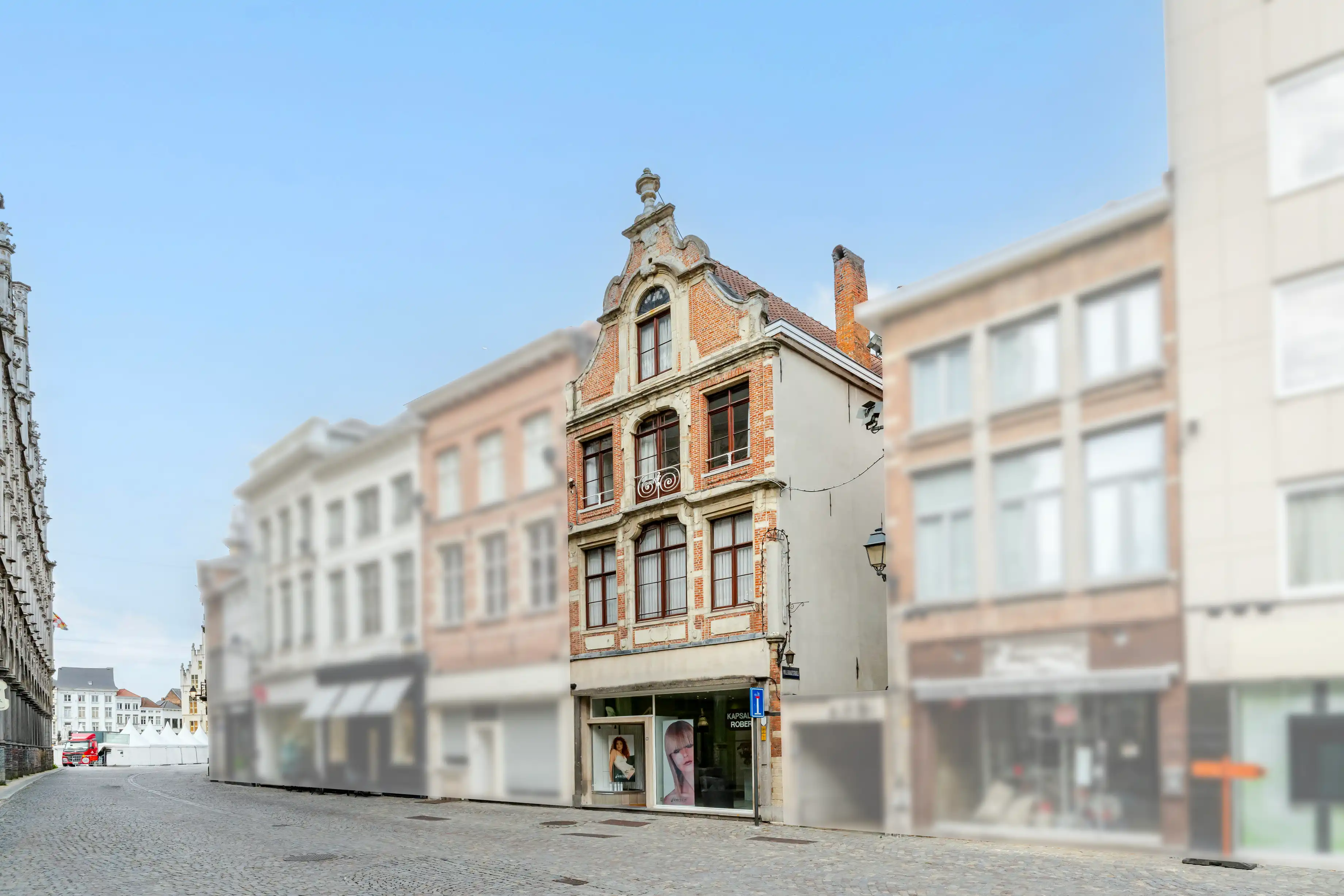 Karaktervol handelspand met woonst te Mechelen foto 28