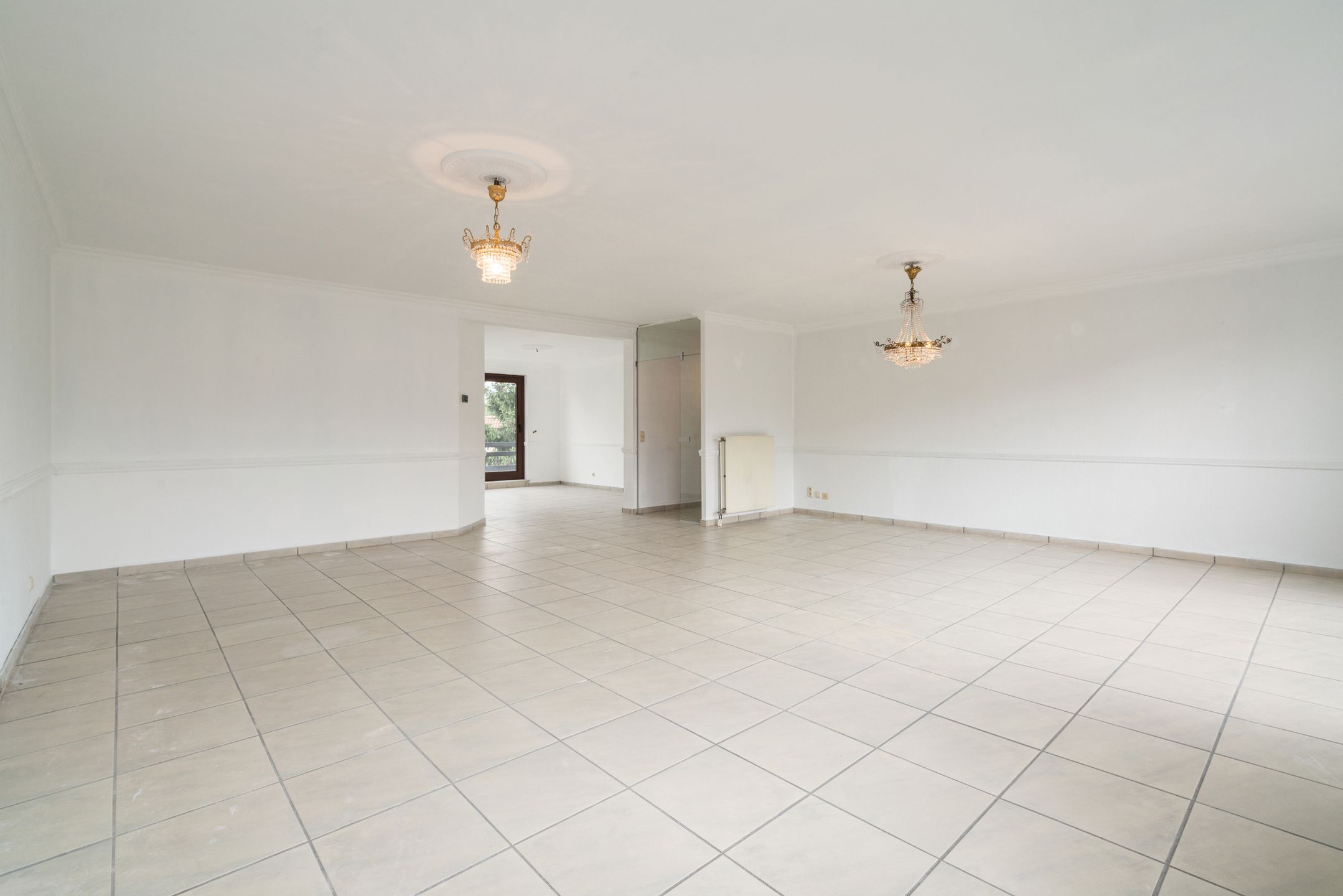 Ruim appartement met 2 slaapkamers en grote zolder van 75m² foto 3