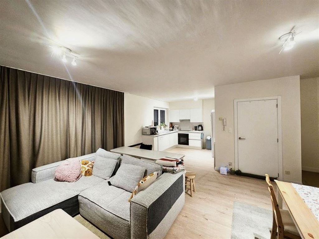 Appartement op de 2e verdieping foto 5