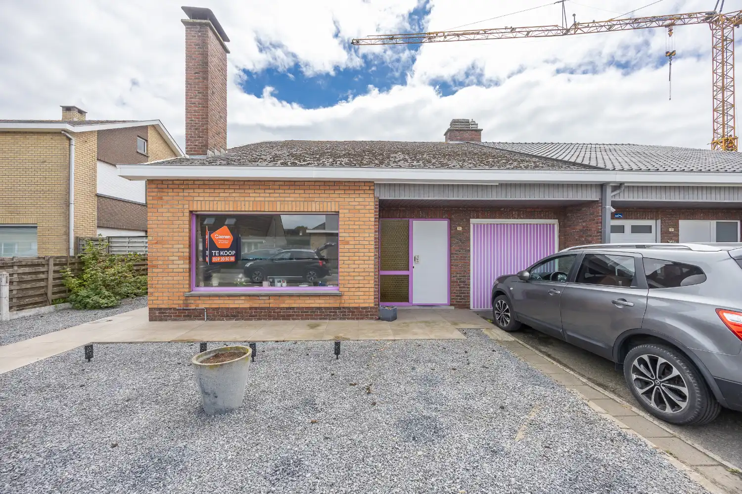 Te renoveren halfopen woning met veel potentieel foto 4