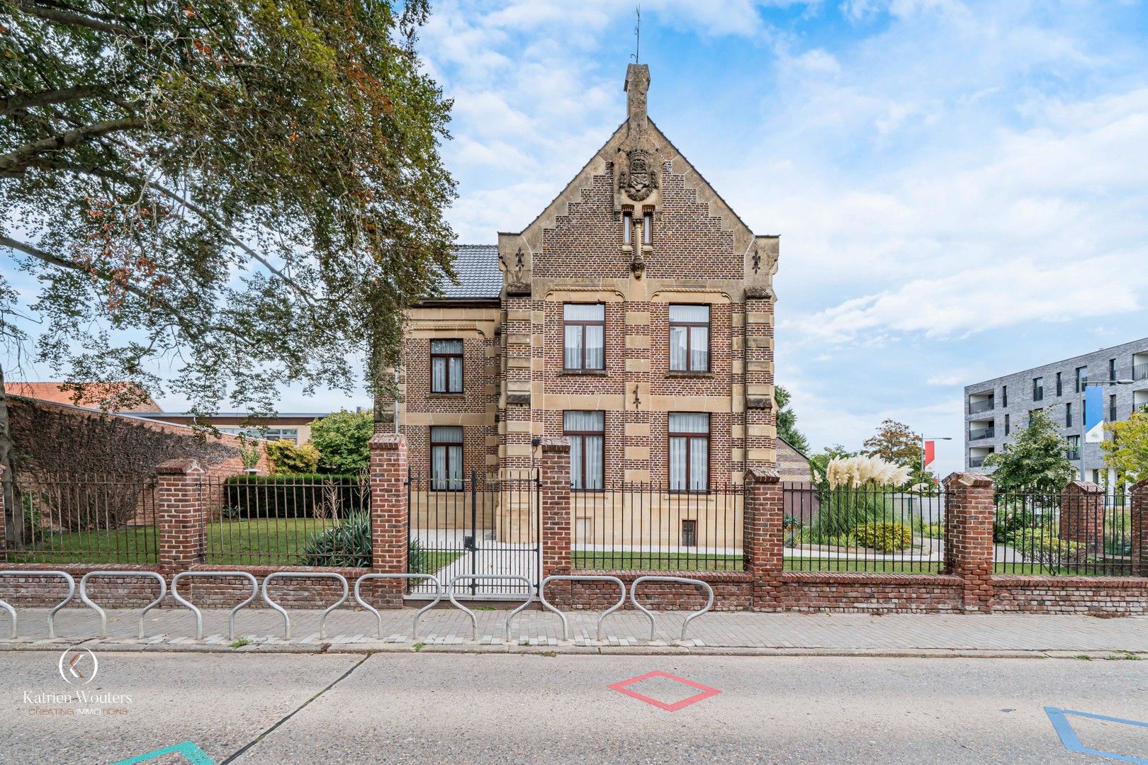 Hoofdfoto van de publicatie: Uitzonderlijk herenhuis
