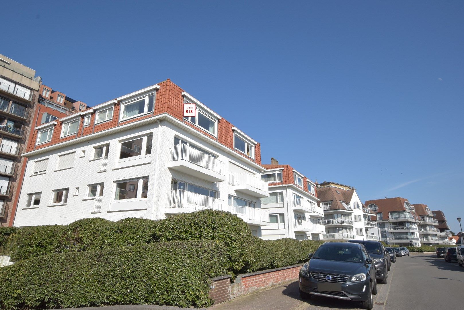 ()=>{if(producerUpdateValueVersion(node),producerAccessed(node),node.value===ERRORED)throw node.error;return node.value} 8300 Knokke