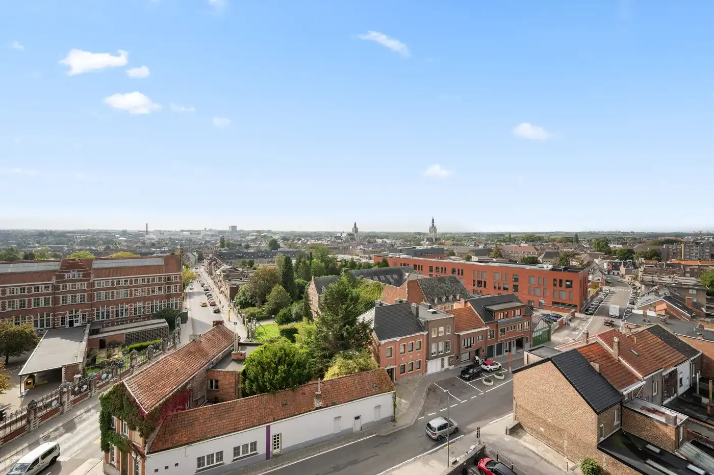 Instapklaar appartement met 2 slaapkamers en garage in Tienen foto 15